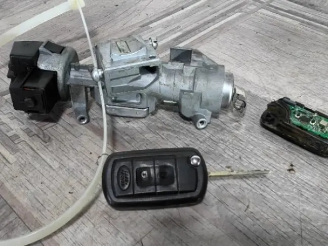 Блоки комплект  DISCOVERY 3 L319 05-09 2.7 EU4