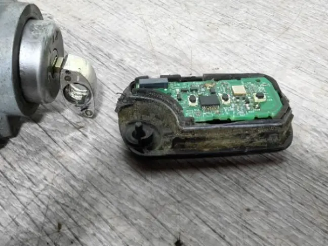 Блоки комплект  DISCOVERY 3 L319 05-09 2.7 EU4