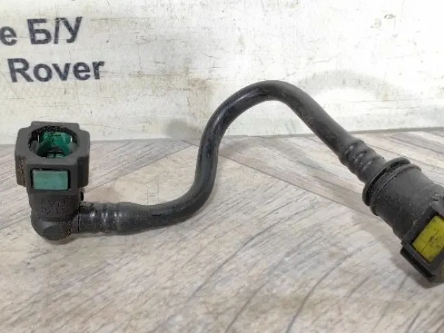 Топливная трубка  DISCOVERY 3 L319 2.7