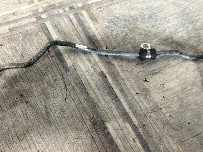 Топливная трубка до ТНВД DISCOVERY 3 L319 2.7