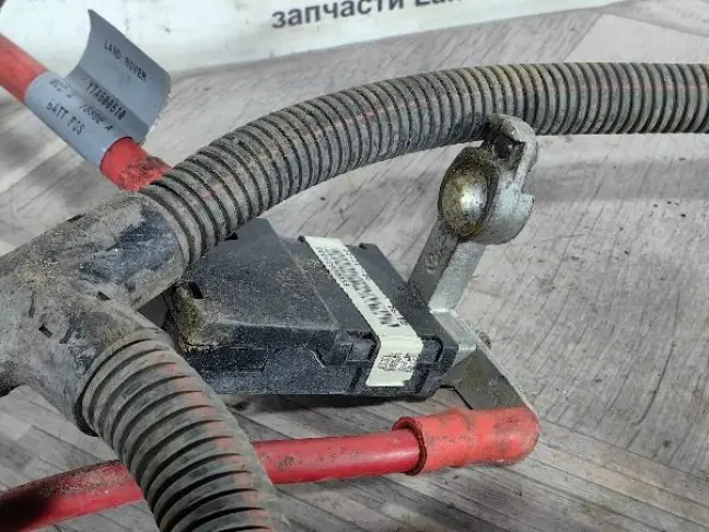 Силовой кабель Land Rover Discovery 3 L319 4.4