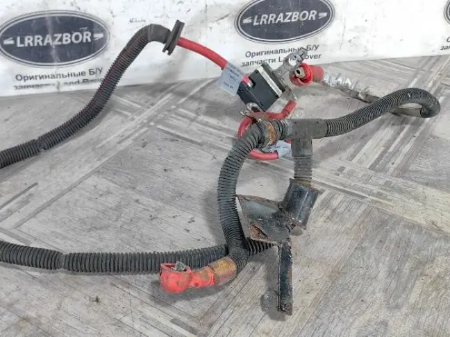 Силовой кабель Land Rover Discovery 3 L319 4.4