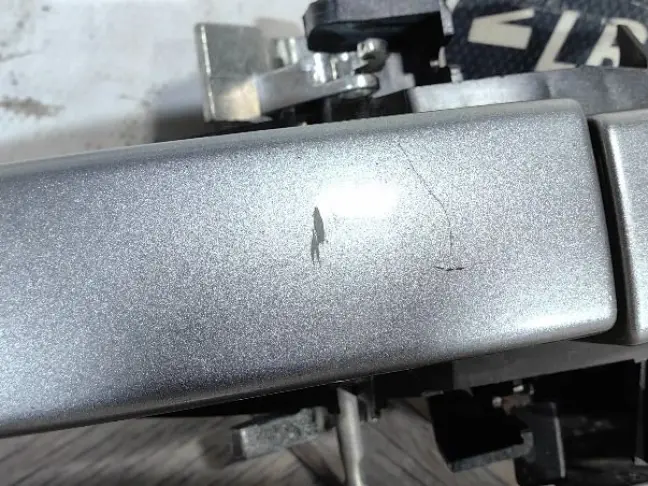 Ручка передняя левая Land Rover Freelander 2 L359