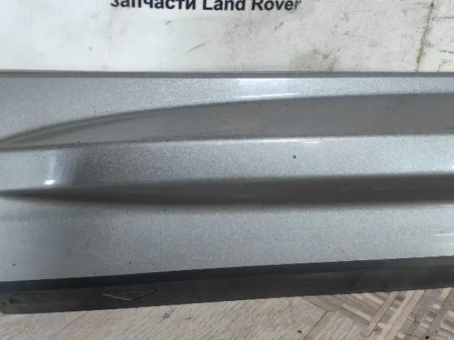 Молдинг левый передний Land Rover Freelander 2