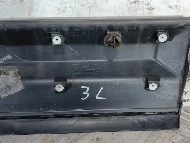 Молдинг двери задней Land Rover Freelander 2 2.2