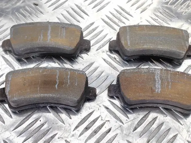 Колодки задние Land Rover Freelander 2.2