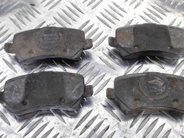 Колодки задние Land Rover Freelander 2.2