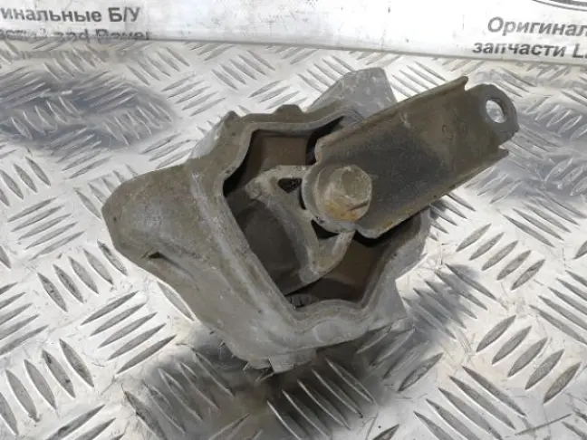 Подушка двигателя нижняя Land Rover Freelander 2