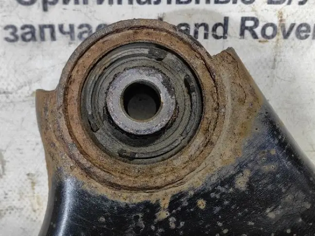 Рычаг правый передний Land Rover Freelander 2 2.2