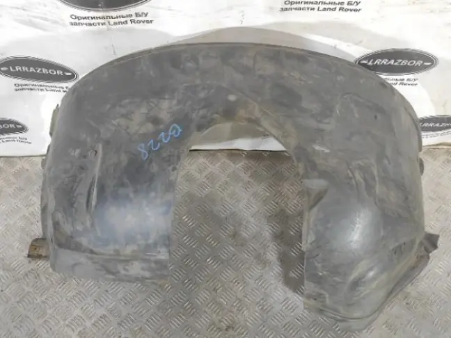 Подкрылок правый передний Land Rover Freelander 2
