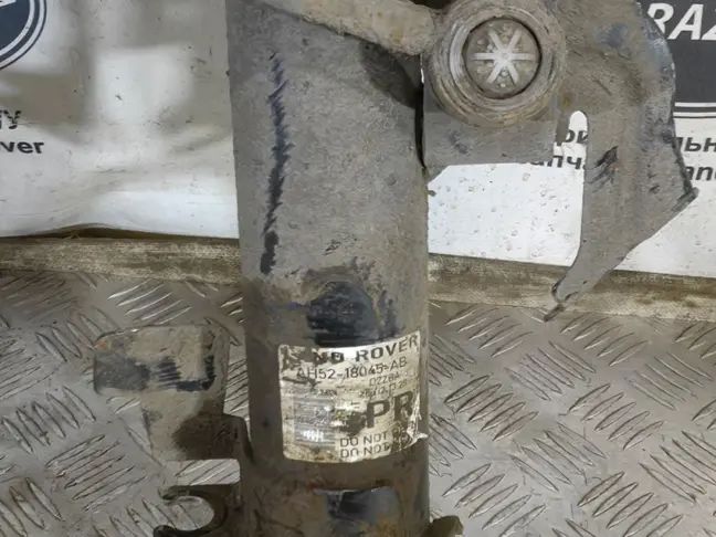 Амортизаторы передние Land Rover Freelander 2 2.2