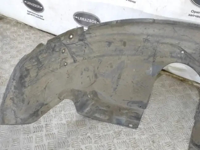 Подкрылок левый передний Land Rover Freelander 2