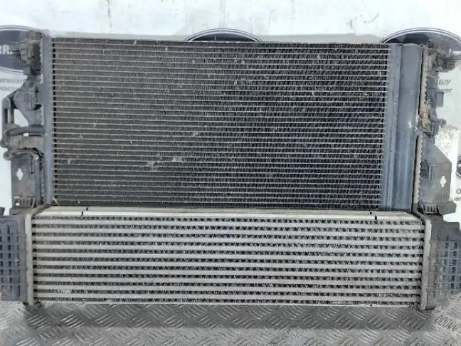 Кассета радиаторов Land Rover Freelander 2 2.2