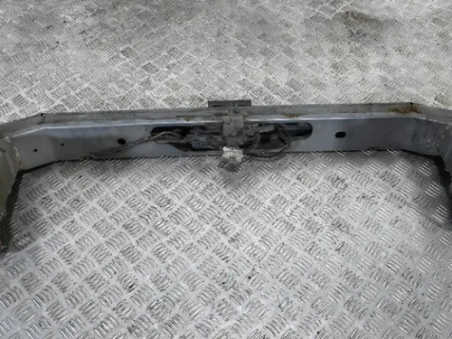 Усилитель передний Land Rover Freelander 2 L359