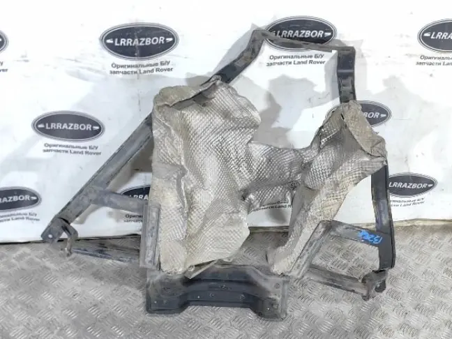 Хомут кронштейн бака Land Rover Freelander 2