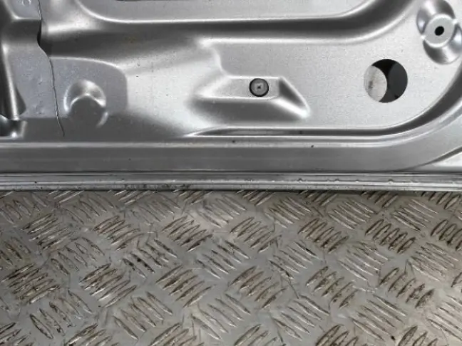 Крышка багажника Land Rover Freelander 2 2.2