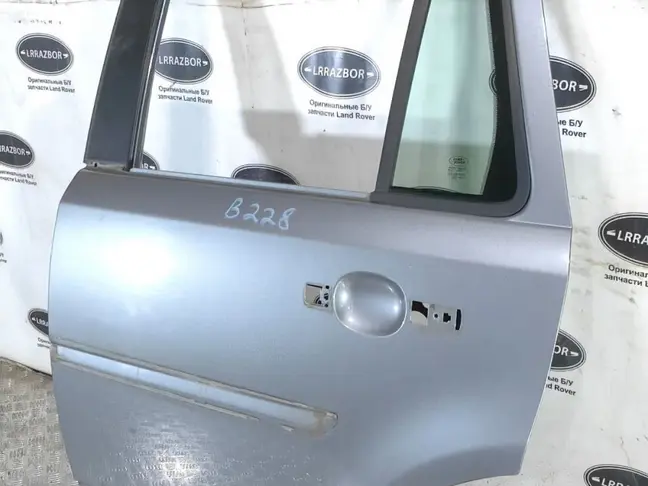 Дверь задняя левая Land Rover Freelander 2 2.2