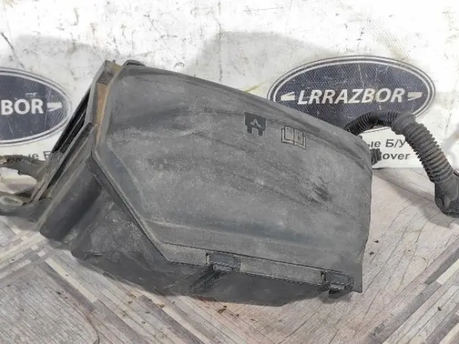 Блок предохранителей Land Rover Freelander 2 2.2