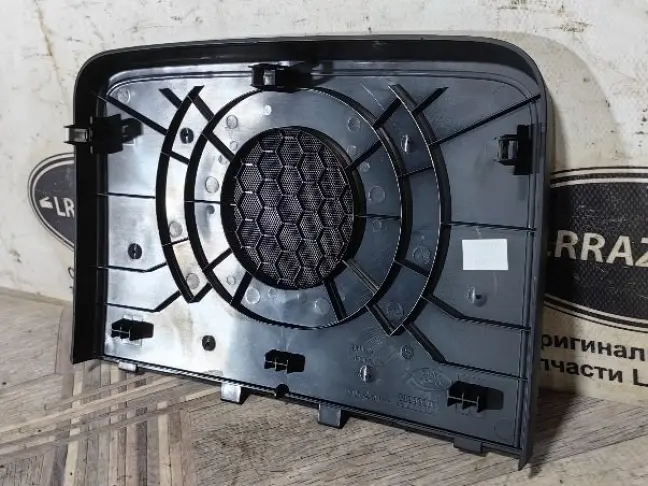 Накладка торпеды Land Rover Freelander 2