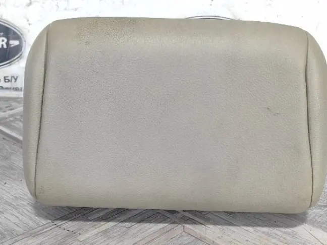 Подголовник задний правый Land Rover Freelander 2