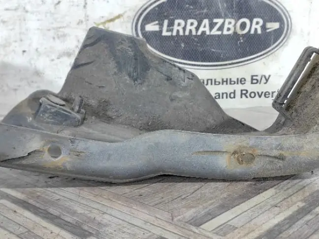 Молдинг крыла правый Land Rover Freelander 2 2.2