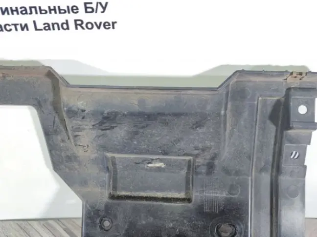 Кронштейн бампера задний  Land Rover Freelander 2