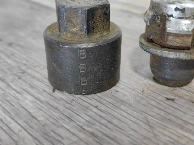 Секретка на колеса комплект Range Rover L322 L320