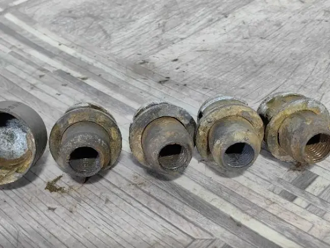 Секретка на колеса комплект Range Rover L322 L320