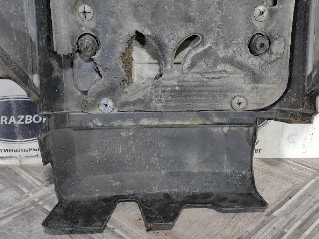 Крышка двигателя Range Rover Sport L320 2005-2009