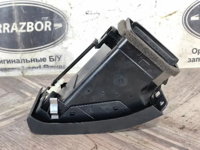 Дефлектор левый Land Rover Freelander 2 2.2