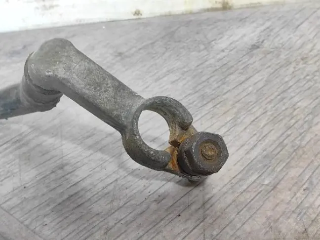 Клемма минус DISCOVERY 3 L319 05-09