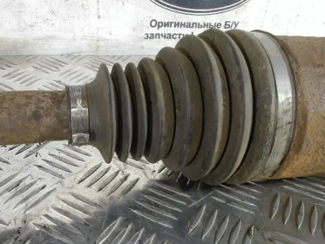 Привод задний левый Land Rover DISCOVERY 3 L319