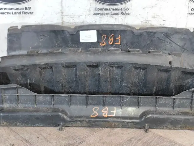 Диффузор радиатора  DISCOVERY 3 L319 4.4 448PN