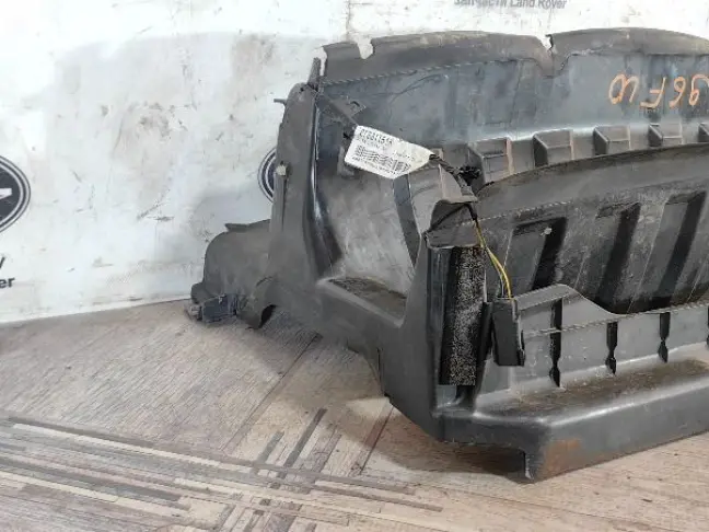 Диффузор радиатора  DISCOVERY 3 L319 4.4 448PN