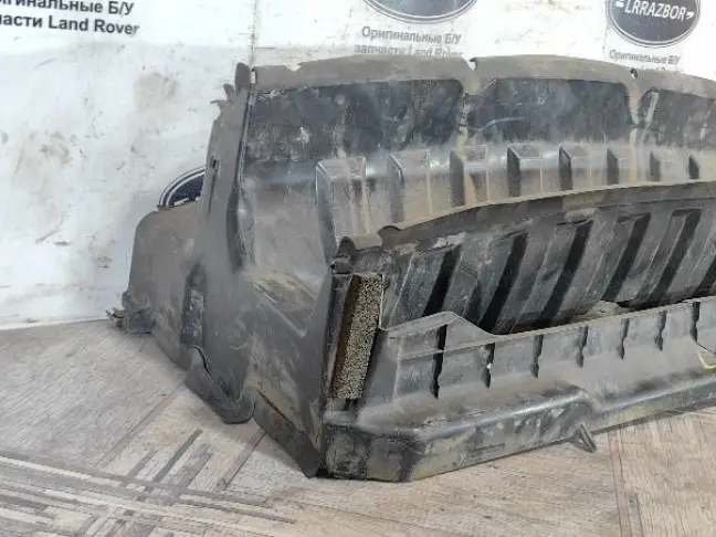 Диффузор радиатора  DISCOVERY 3 L319 2.7 276DT