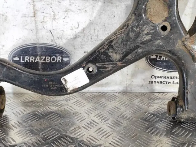 Рычаг передний нижний правый DISCOVERY 3 L319