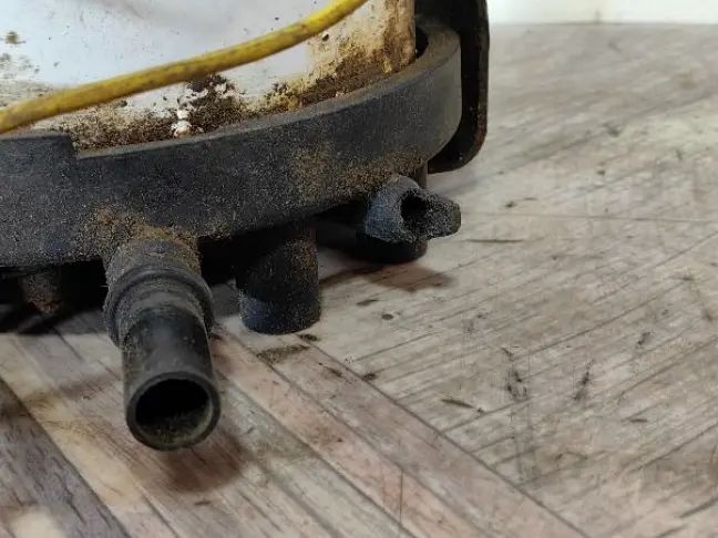 Корпус топливного фильтра Range Rover Sport L320