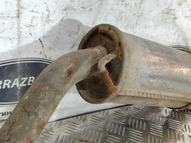 Банка правая глушителя Land Rover DISCOVERY 3 L319