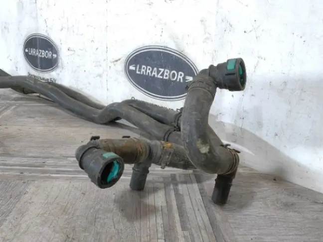 Патрубок охлаждения Discovery 3 4.4 448PN