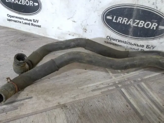 Патрубок охлаждения Discovery 3 4.4 448PN