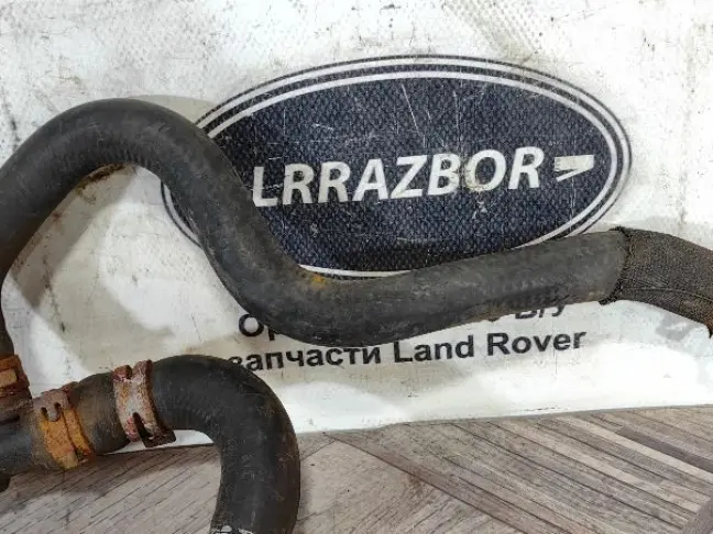 Патрубок охлаждения Range Rover Sport 4.4 448PN