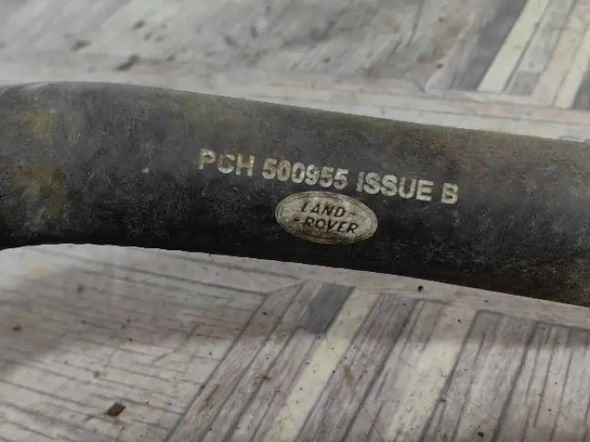 Патрубок охлаждения Range Rover Sport 4.4 448PN