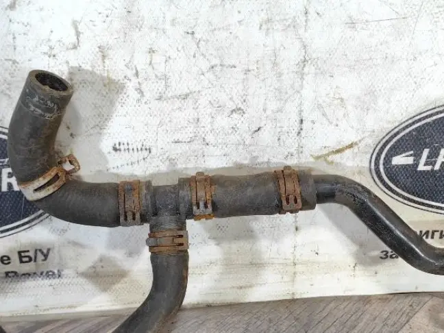 Патрубок охлаждения Range Rover Sport 4.4 448PN