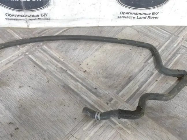 Патрубок радиатора верхний Range Rover 4.4 448PN