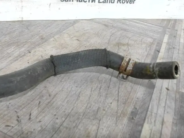 Патрубок радиатора верхний Range Rover 4.4 448PN