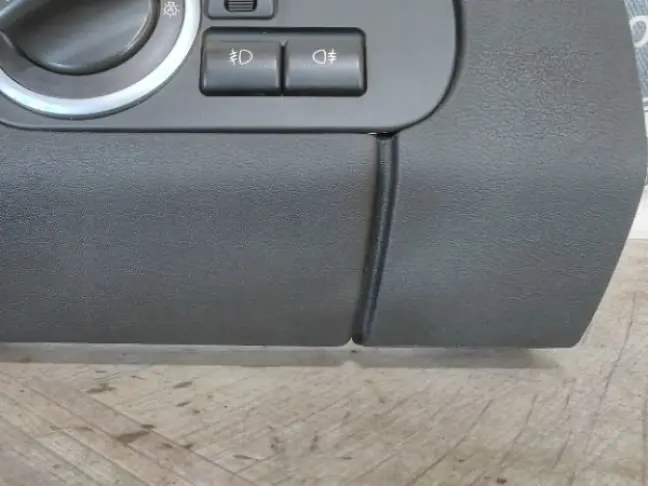 Вставка в торпеду левая DISCOVERY 4 L319