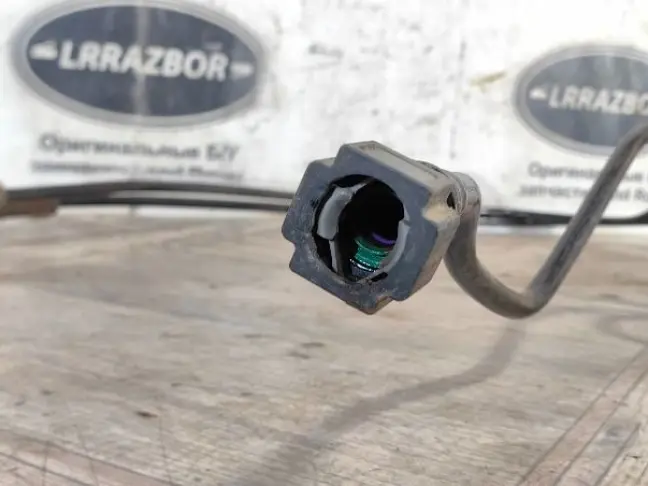 Патрубки системы охлаждения DISCOVERY 3 L319 2.7