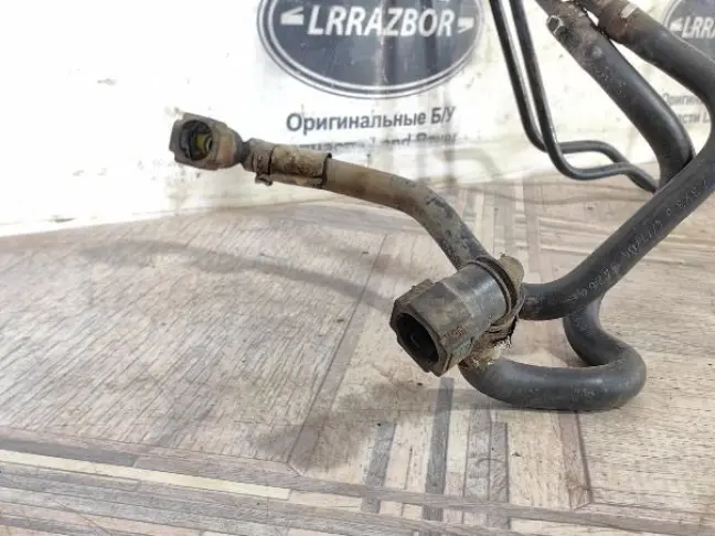 Топливная трубка  DISCOVERY 3 L319 2.7