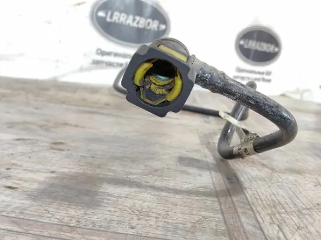 Трубка подающая топлива DISCOVERY 3 2.7 дизель