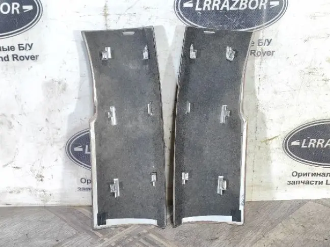 Вставка консоли Land Rover Discovery 3 L319